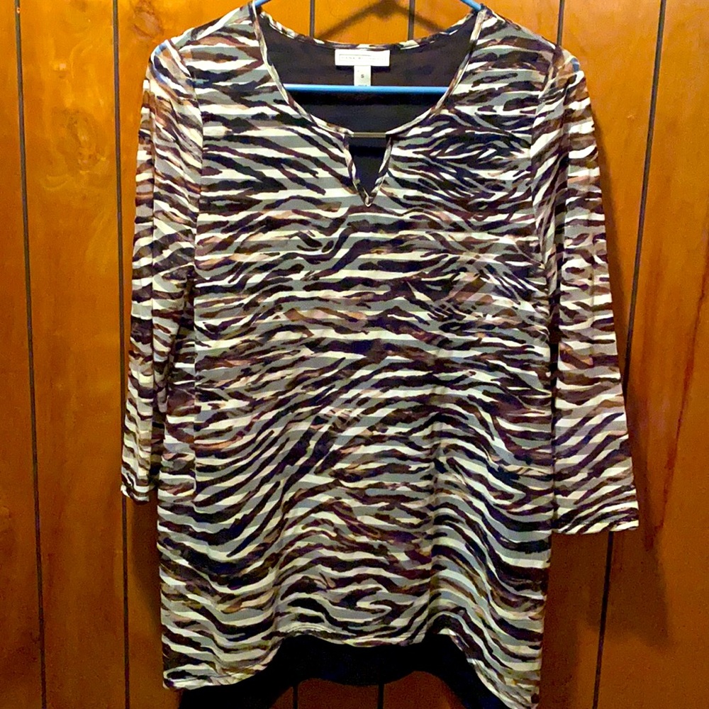 Dana Buchman blouse